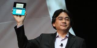 Fichier:Satoru Iwata presentant la 3ds.jpg