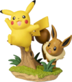 Figurine Pikachu et Évoli.
