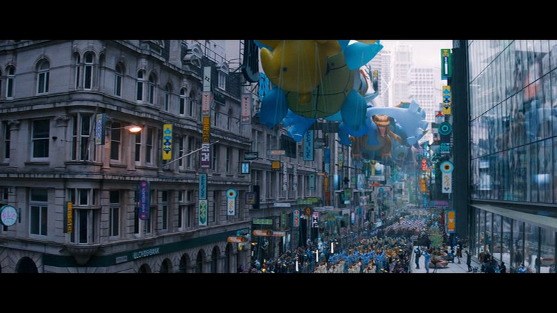 Fichier:Film Détective Pikachu - Ballons Carapuce, Lugia, Dracaufeu et Ronflex.png