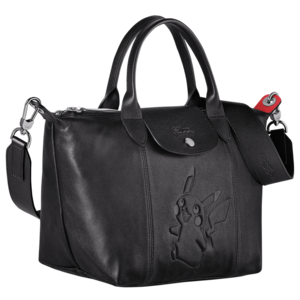 Longchamp Sac à main noir trois quart.png