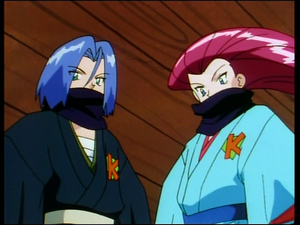 EP042 - Costume Devise Team Rocket.png