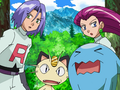 Miaouss (Team Rocket) et Qulbutoké (de Jessie)