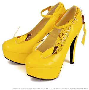 Escarpins Pikachu Esperanza.jpg