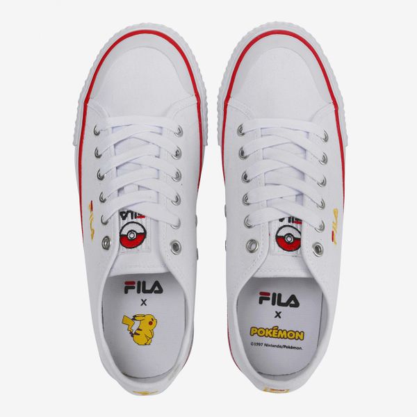 Fichier:Chaussures Pikachu Fila.jpg