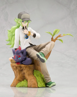 Figurine N avec Zorua ArtFX.png