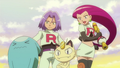 Qulbutoké (de Jessie) et Miaouss (Team Rocket)