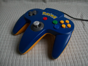PikachuNintendo64 manette avant.png
