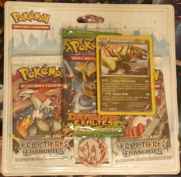 Fichier:Tripack Noir & Blanc Frontières Franchies Tranchodon.png