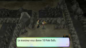 Grotte Sombre Poké Ball LGPE.png